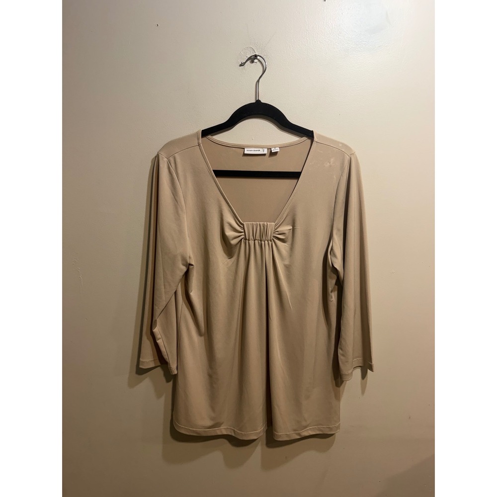 Susan Graver Liquid Knit V-Neck Pleated Bow Top Tan Beige 3/4 Sleeve Medium